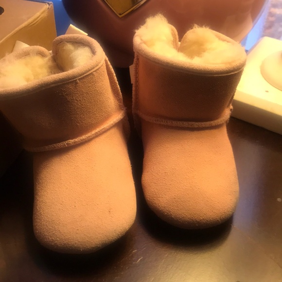 Infant Ugg Boots - Picture 2 of 3
